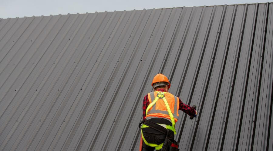 Professional metal roof installation services in Alpena, MI